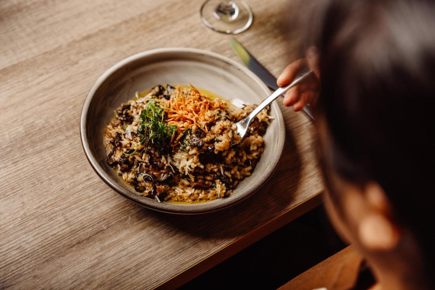 Peppers Waymouth Hotel Adelaide Exterior foto A bowl of oatmeal